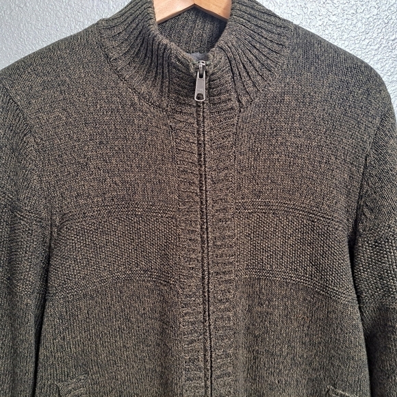 Boston Traders Olive Green Knit Sweater Size M - Picture 8 of 13